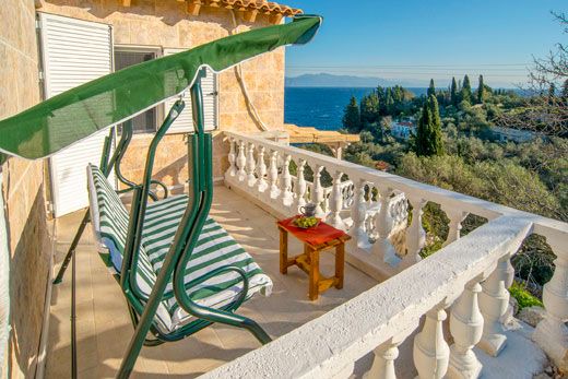Photo of Patio Balcony in Longos