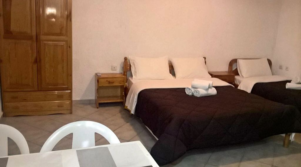 Photo of Bedroom in Plataria