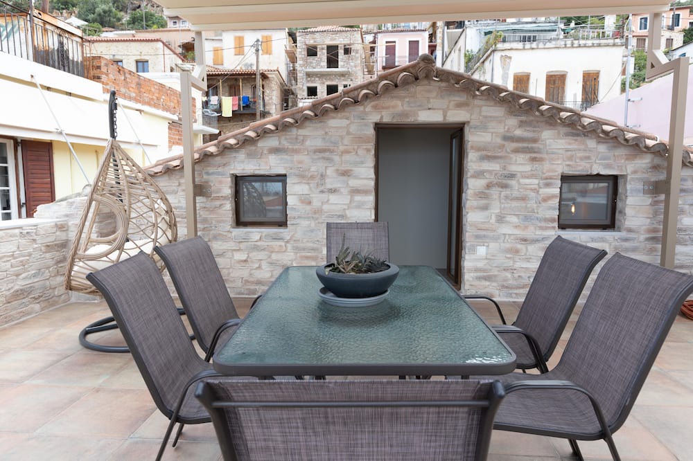 Photo of Patio Balcony in Gythio