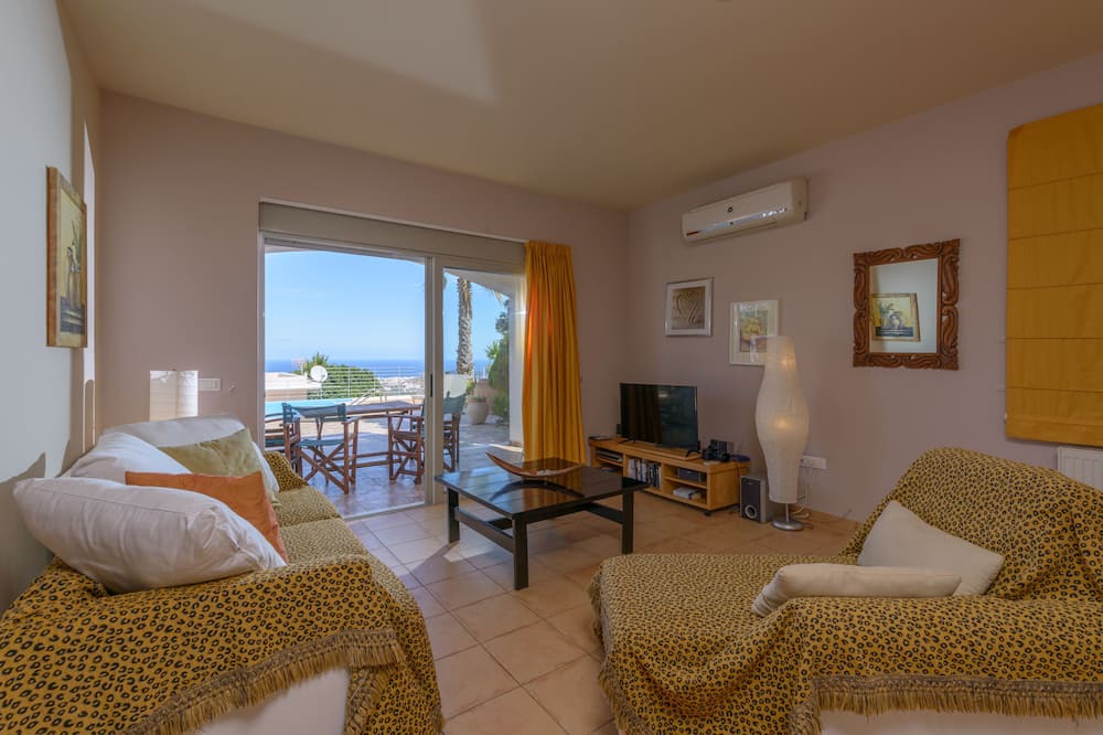 Photo of Livingroom in Agios Nikolaos