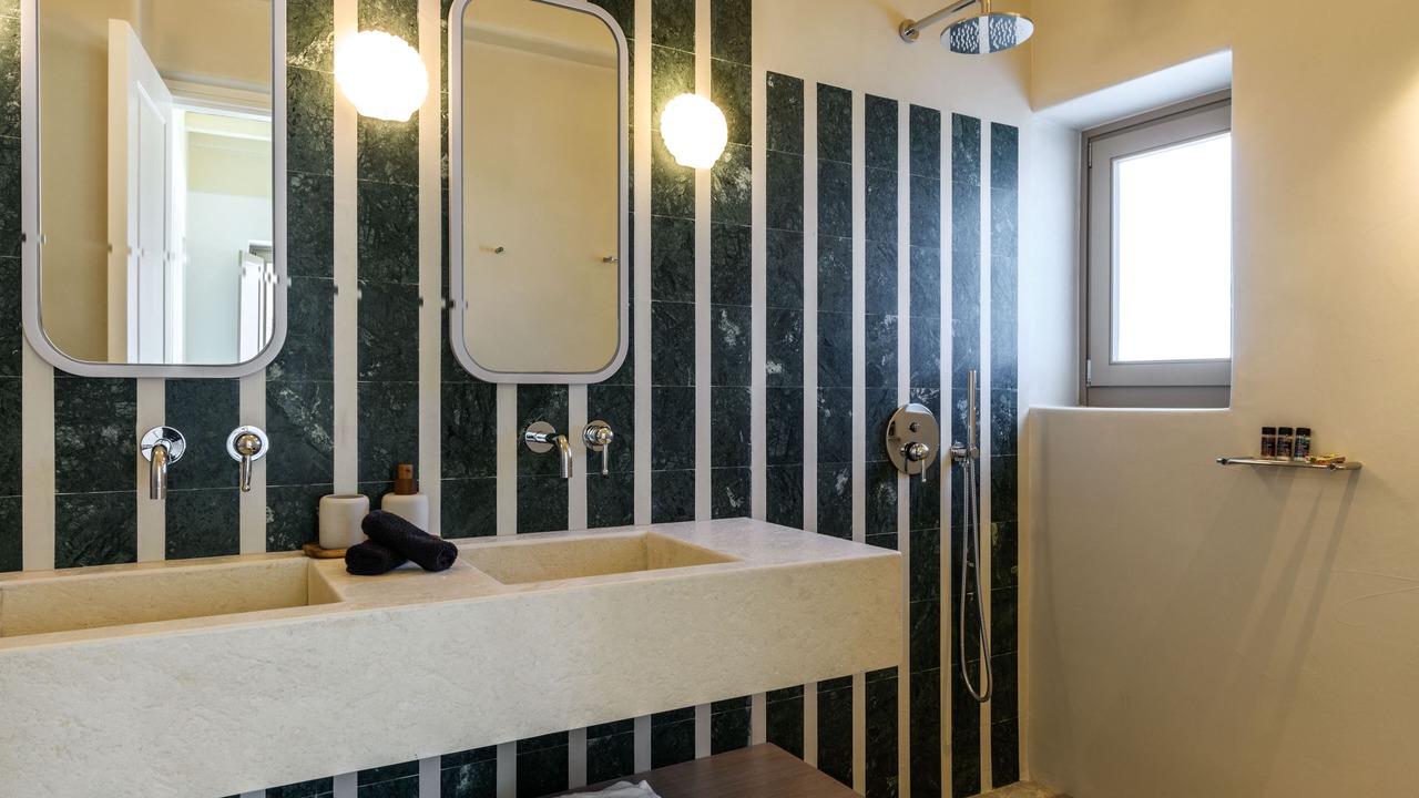 Photo of Bathroom in Ano Mera