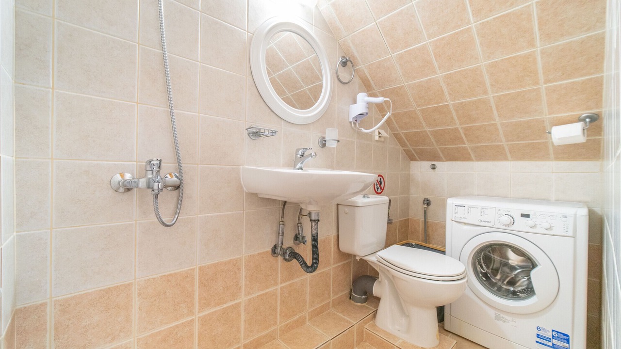 Photo of Bathroom in Notos