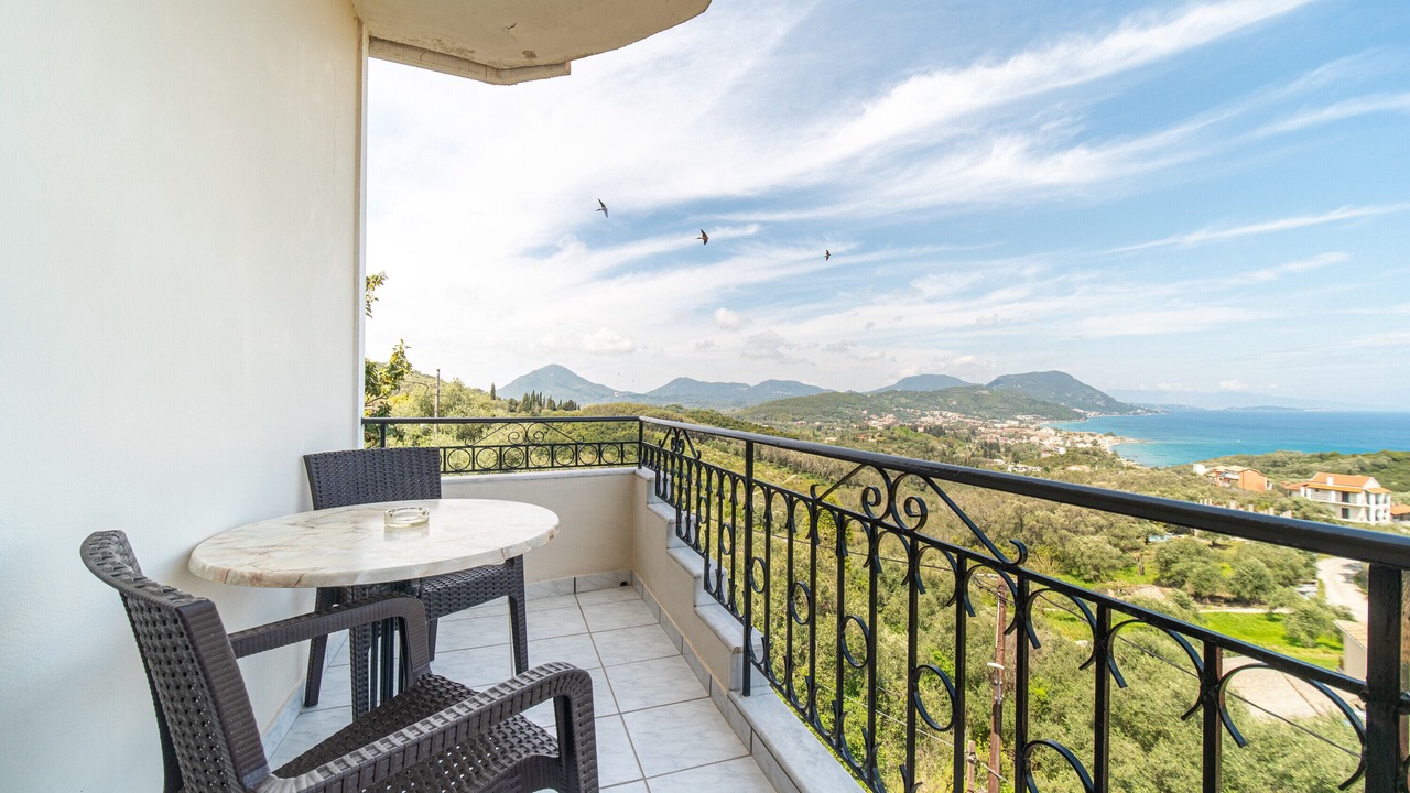 Photo of Outdoor in Notos