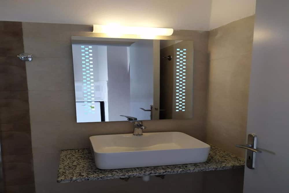 Photo of Bathroom in Katastari