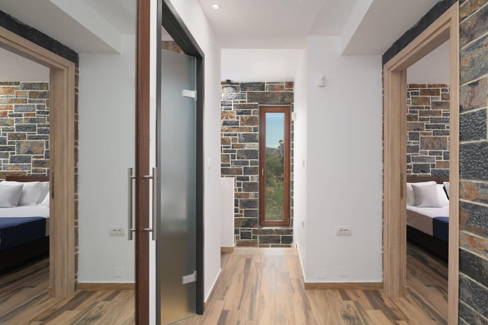 Photo of Bedroom in Kato Gouves