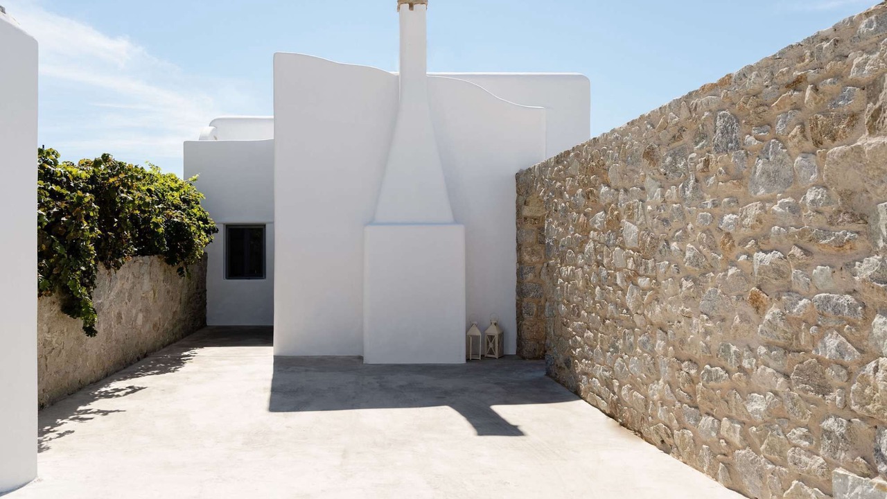 Photo of Outdoor in Glinado