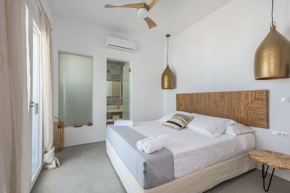 Photo of Bedroom in Apollonia