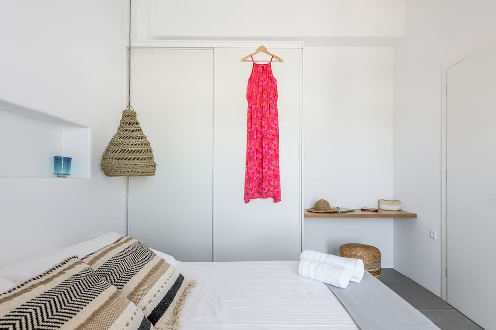 Photo of Bedroom in Apollonia