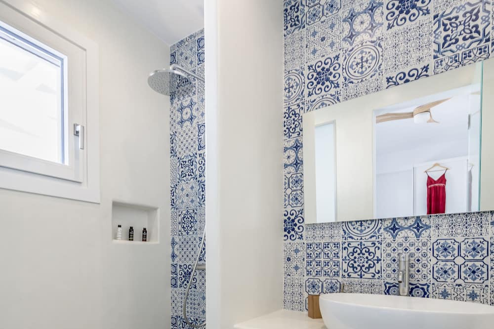 Photo of Bathroom in Apollonia