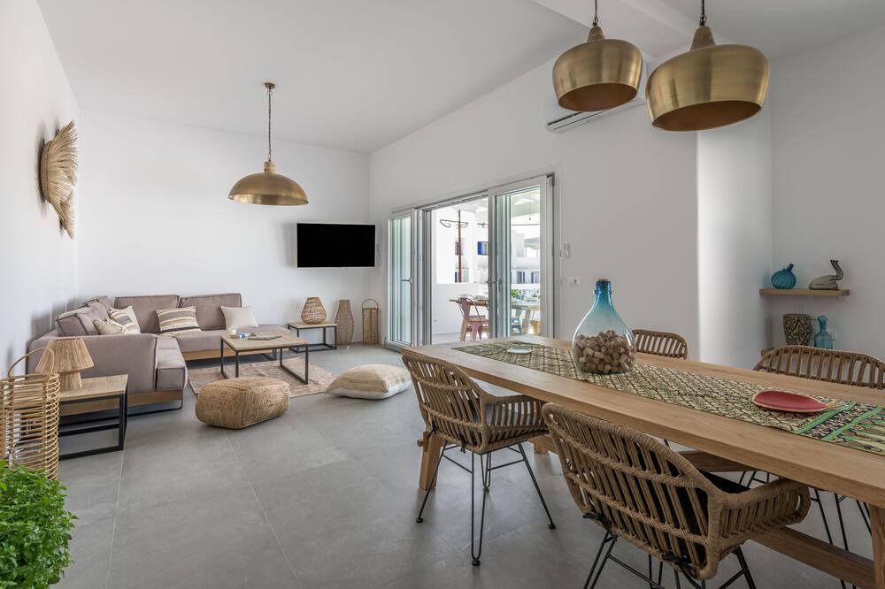 Photo of Livingroom in Apollonia