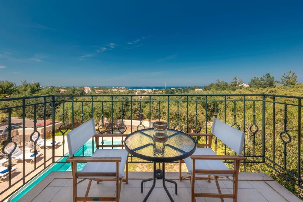 Photo of Patio Balcony in Old Hersonissos