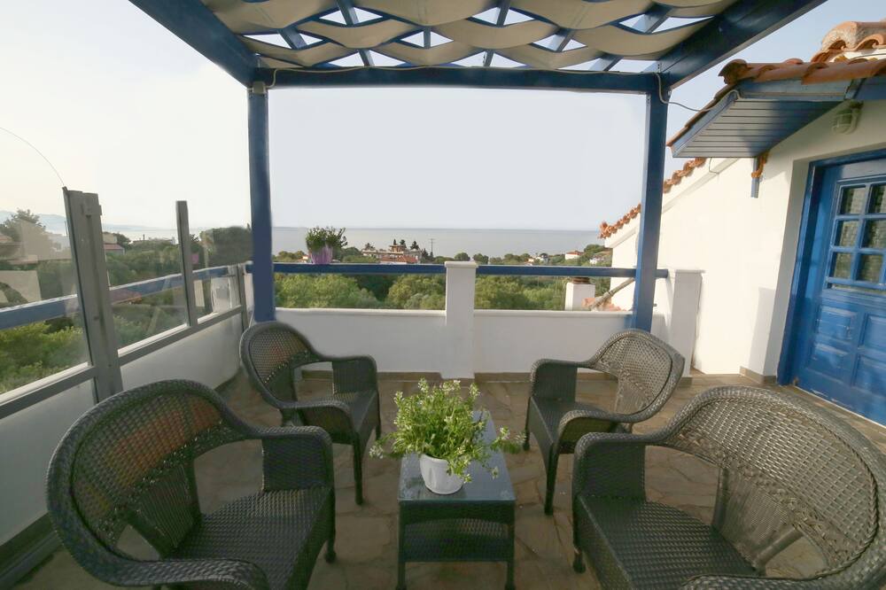 Photo of Outdoor in Agios Kirykos