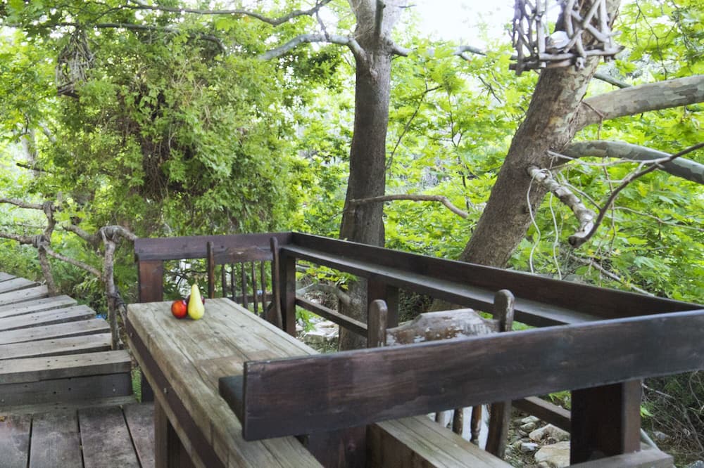 Photo of Patio Balcony in Ikaria