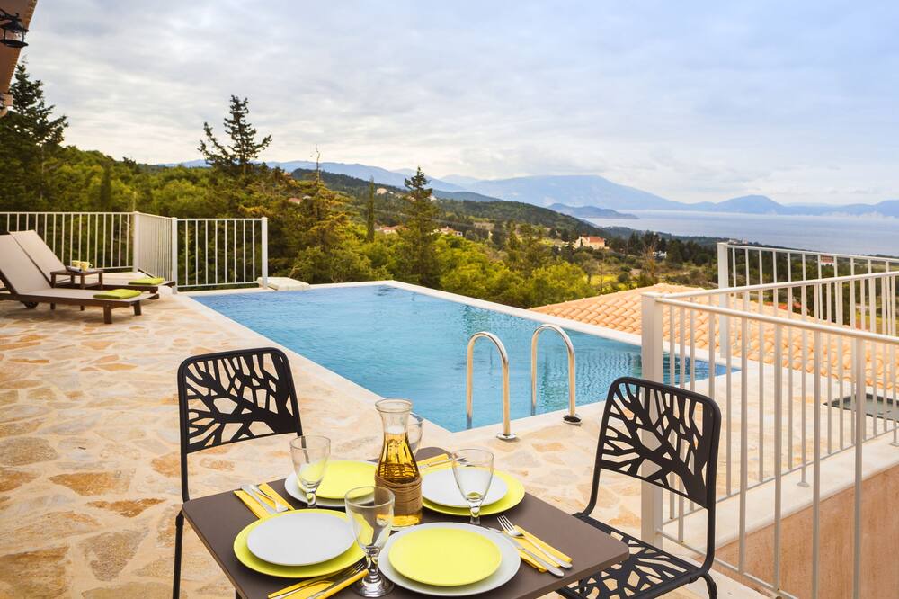 Photo of Patio Balcony in Fiskardo