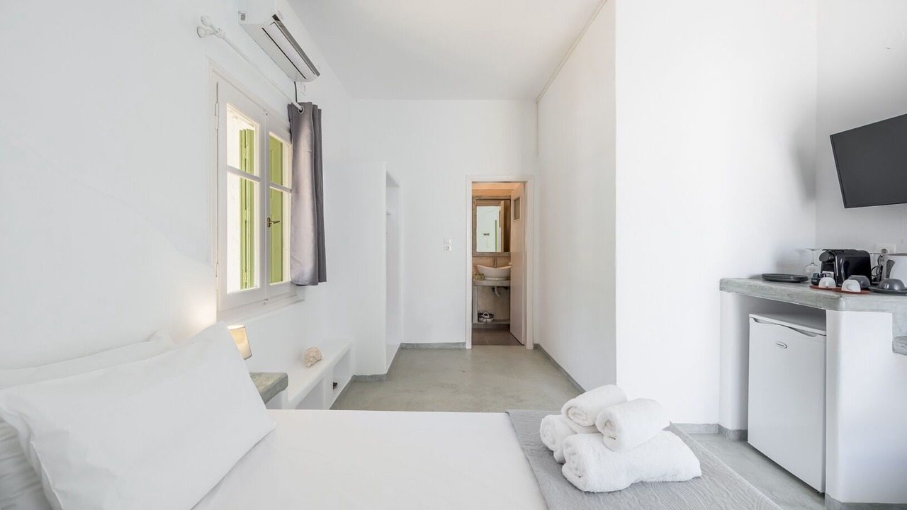 Photo of Bedroom in Apollonia