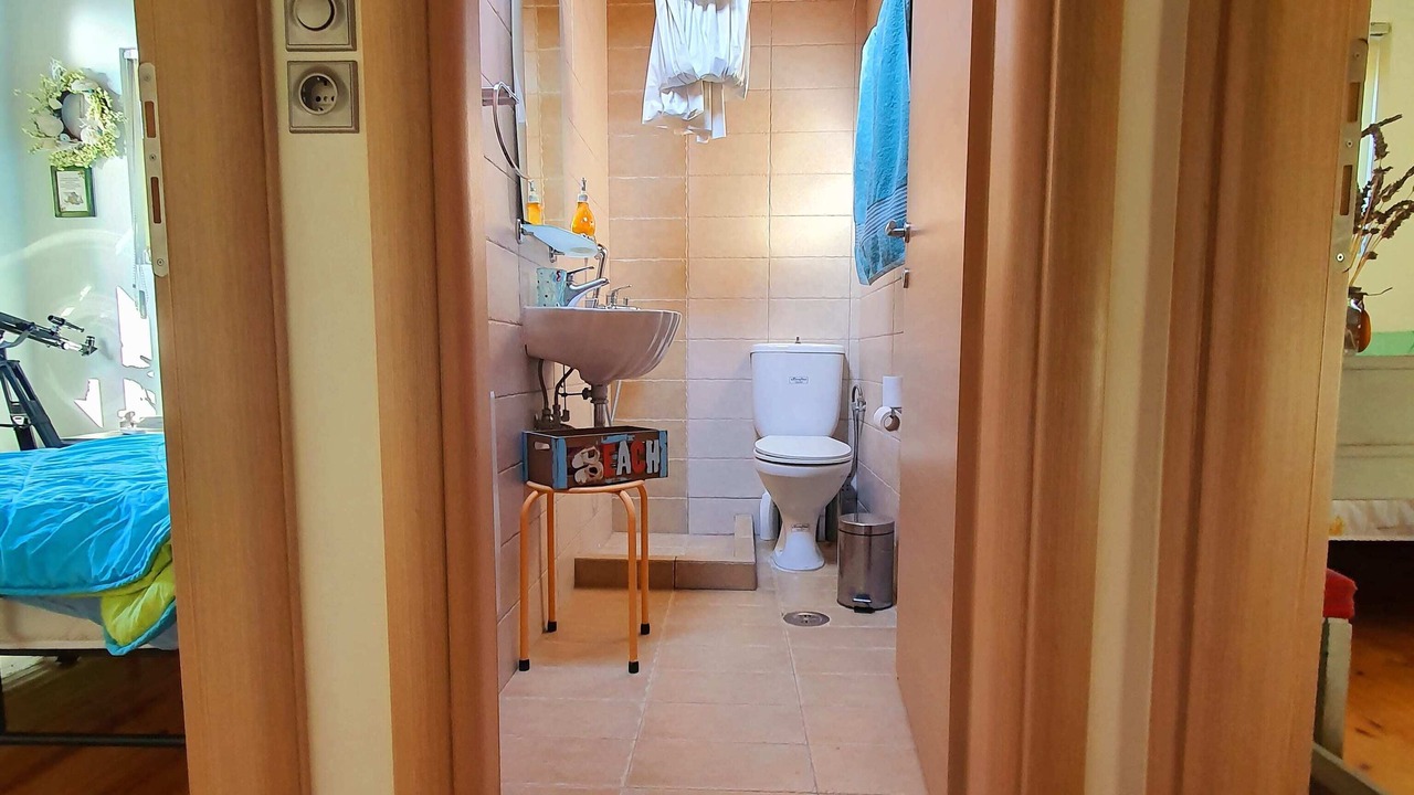 Photo of Bathroom in Kamena Vourla
