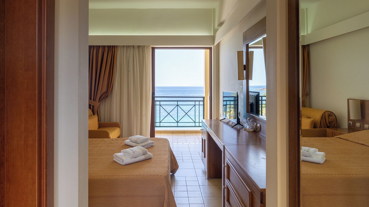 Photo of Bedroom in Katakolo