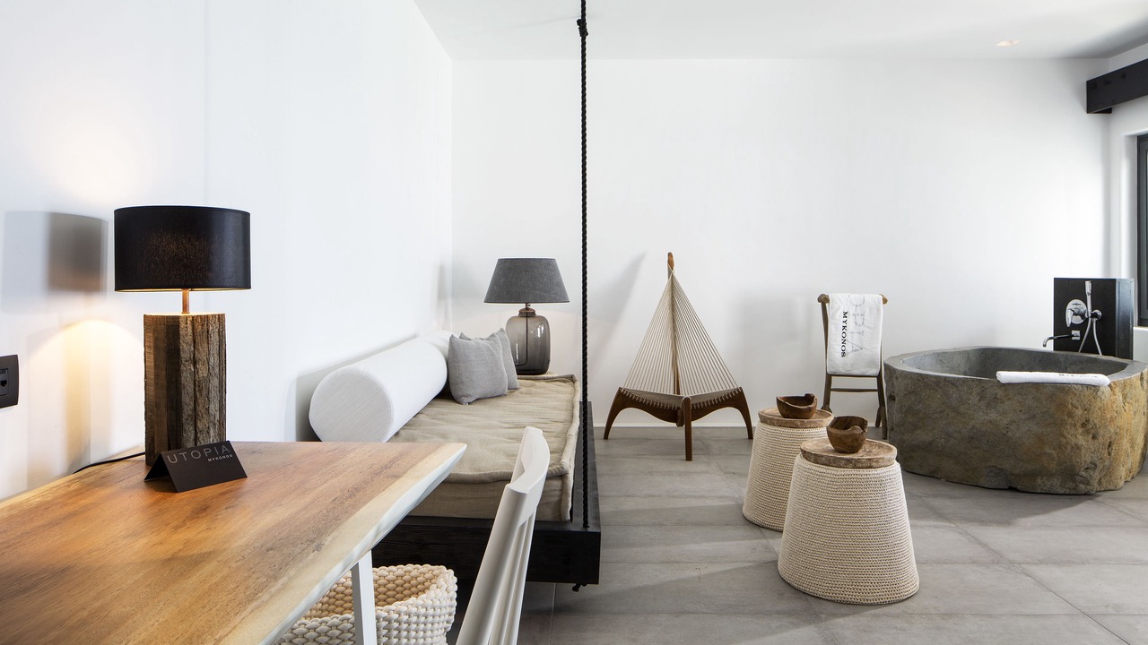 Photo of Others in Elia