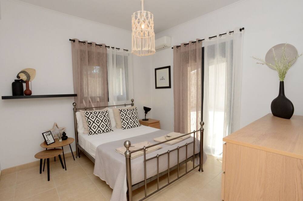 Photo of Bedroom in Kato Korakiana