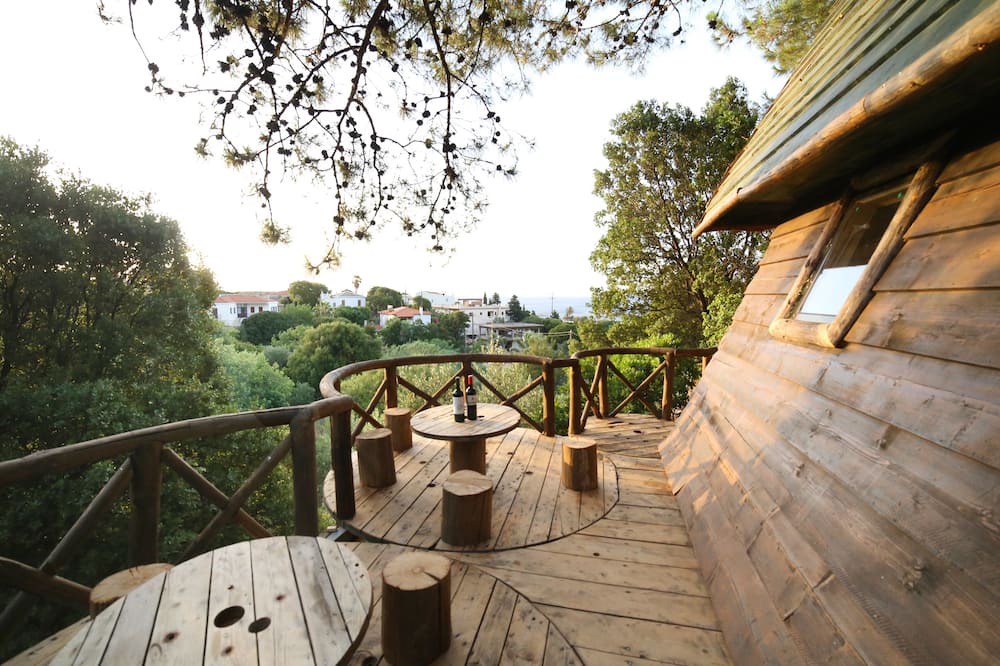 Photo of Patio Balcony in Ikaria