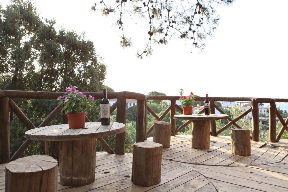 Photo of Patio Balcony in Ikaria