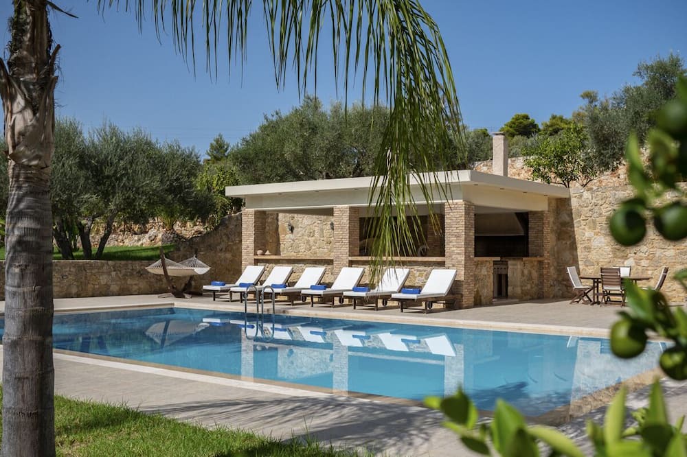 Photo of Outdoor in Souda