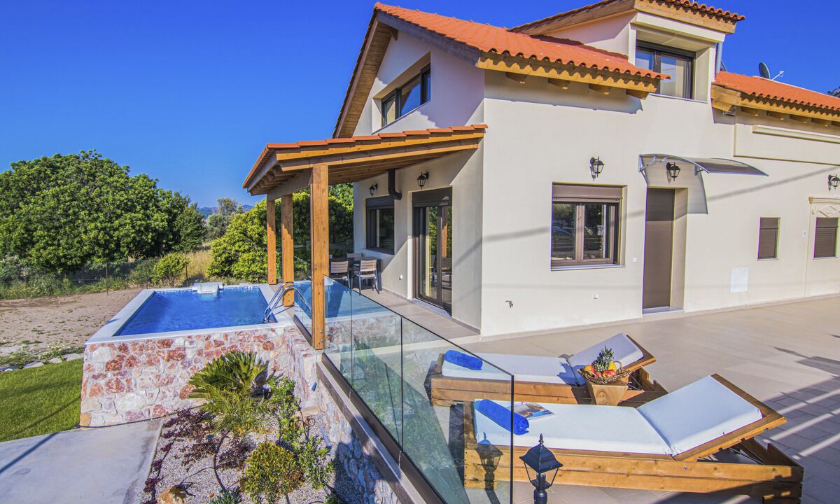 Photo of Outdoor in Salakos