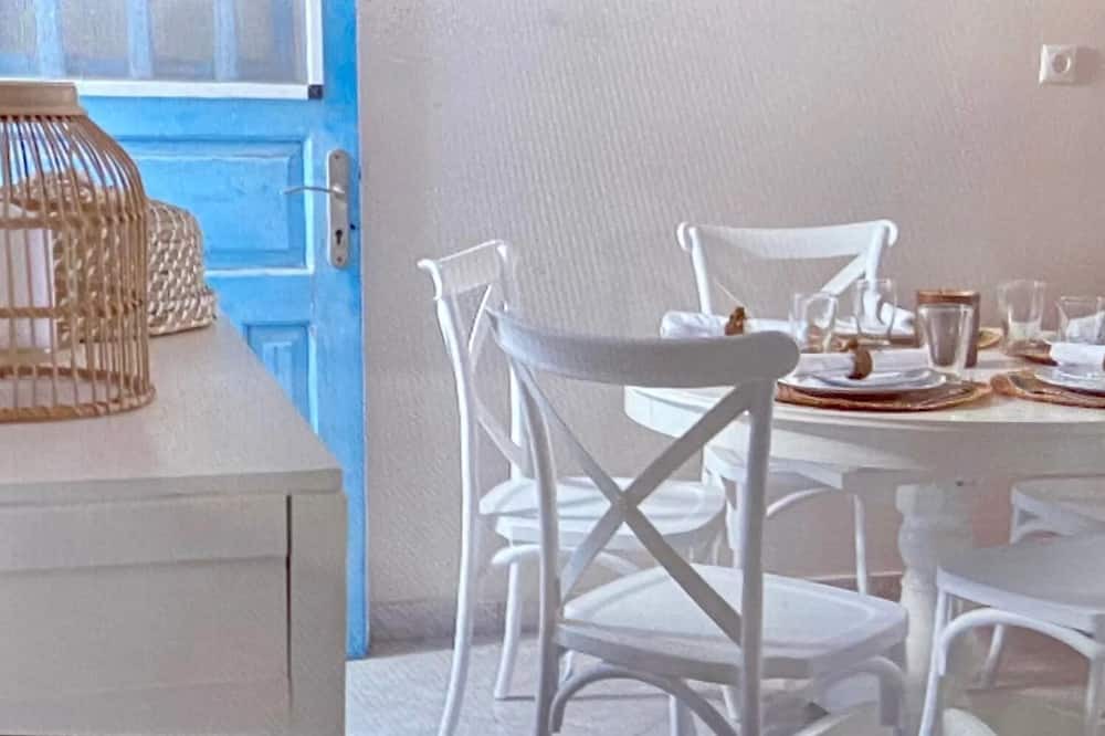 Photo of Kitchen in Adamas