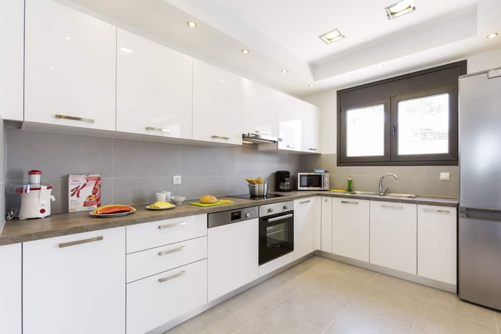 Photo of Kitchen in Lahania