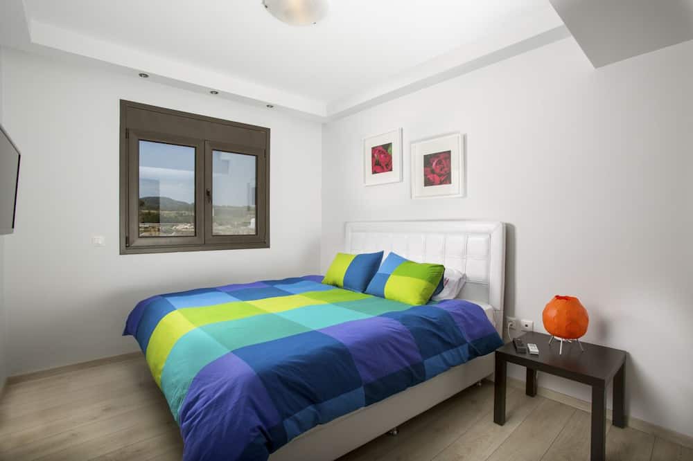 Photo of Bedroom in Lahania