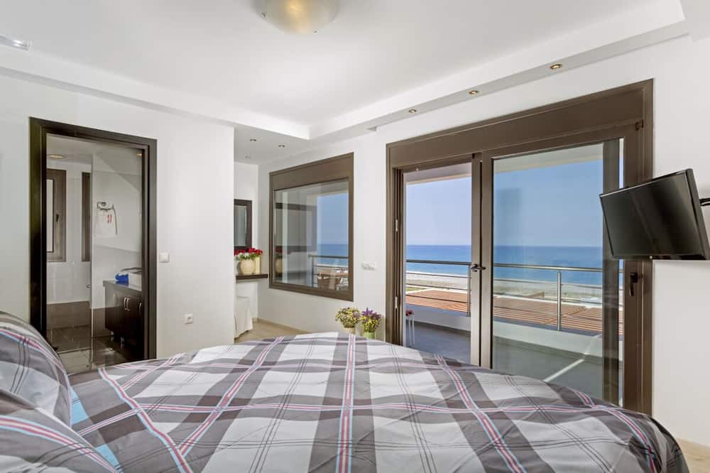 Photo of Bedroom in Lahania