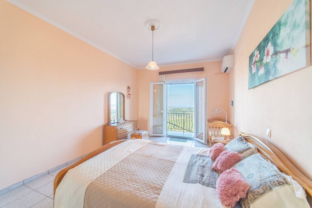 Photo of Bedroom in Pelekas