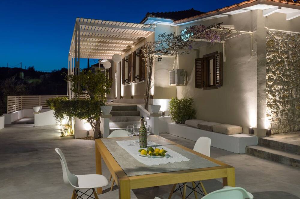 Photo of Patio Balcony in Kypseli