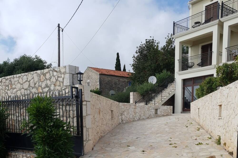 Photo of Outdoor in Manganos