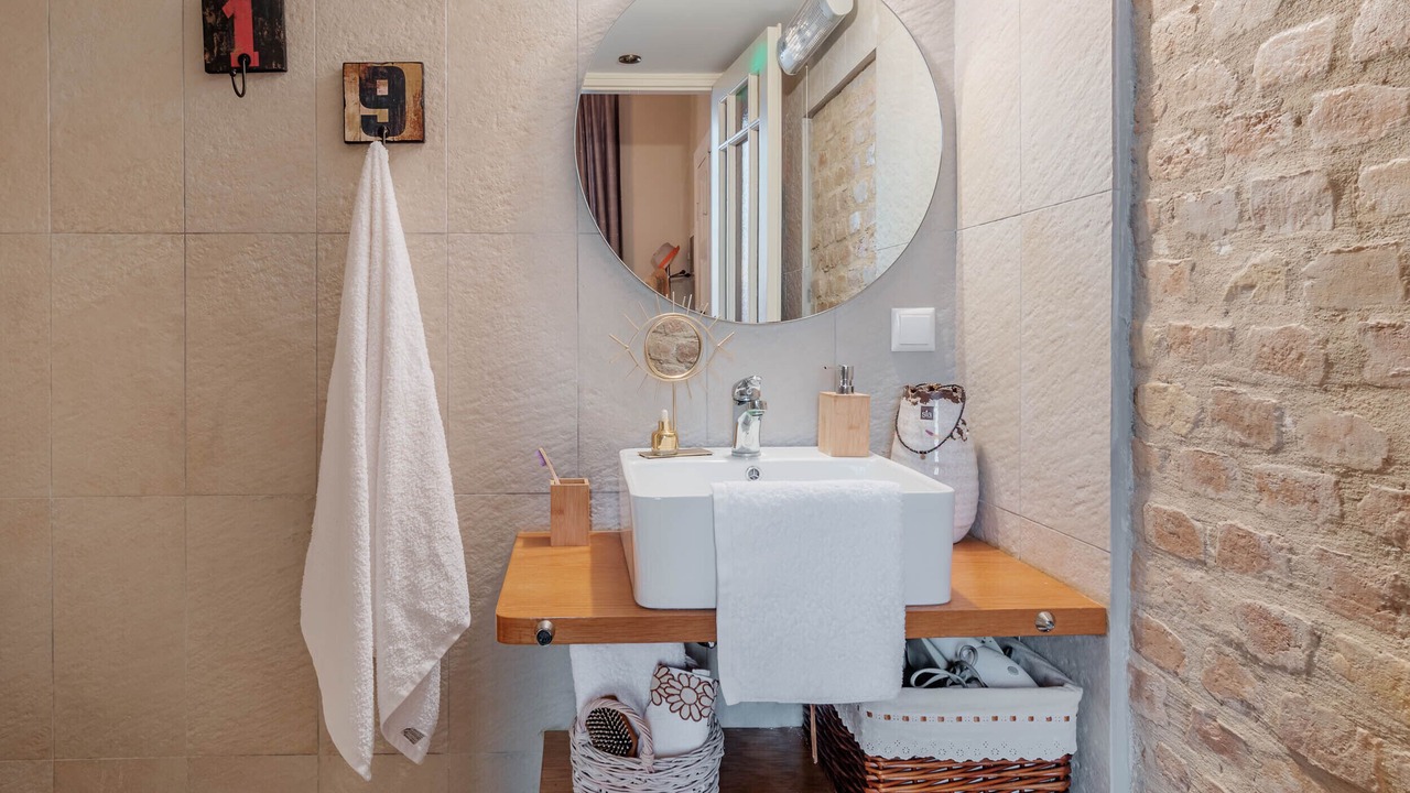 Photo of Bathroom in Old Town