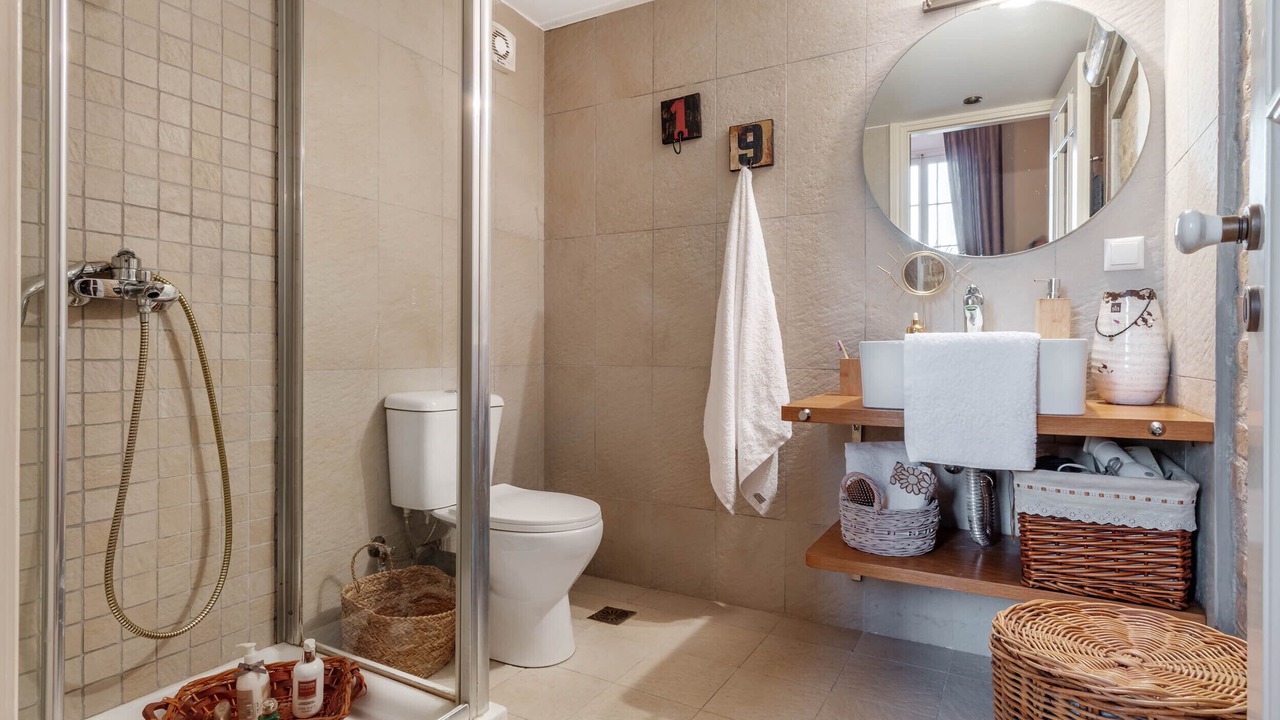 Photo of Bathroom in Old Town