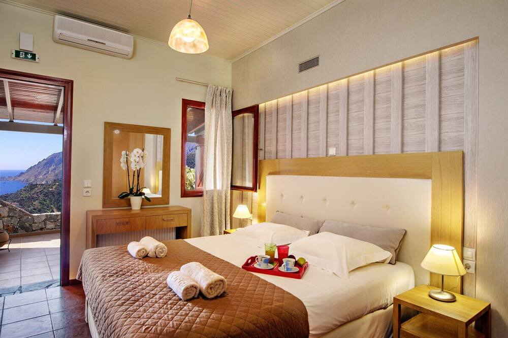 Photo of Bedroom in Mirthios