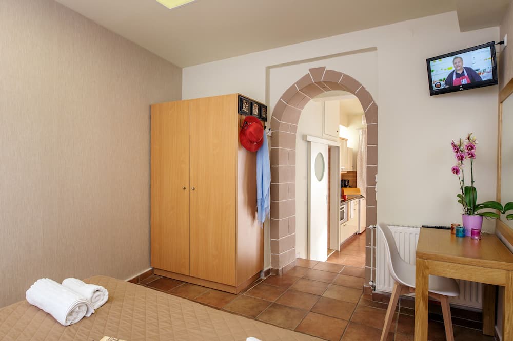 Photo of Bedroom in Mirthios