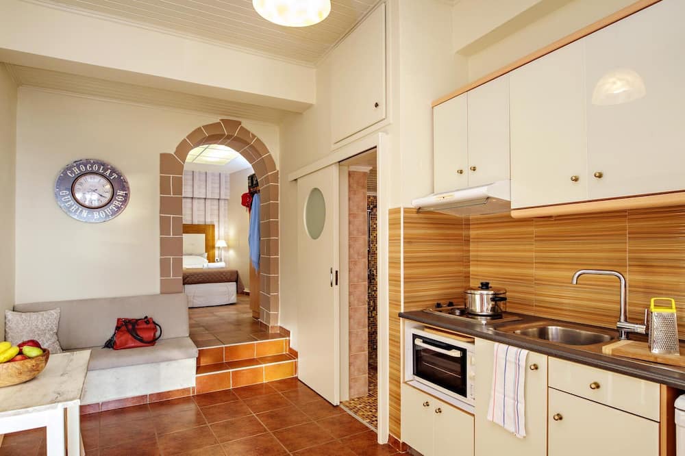 Photo of Kitchen in Mirthios