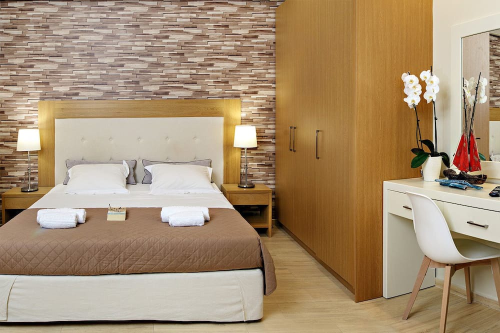 Photo of Bedroom in Mirthios