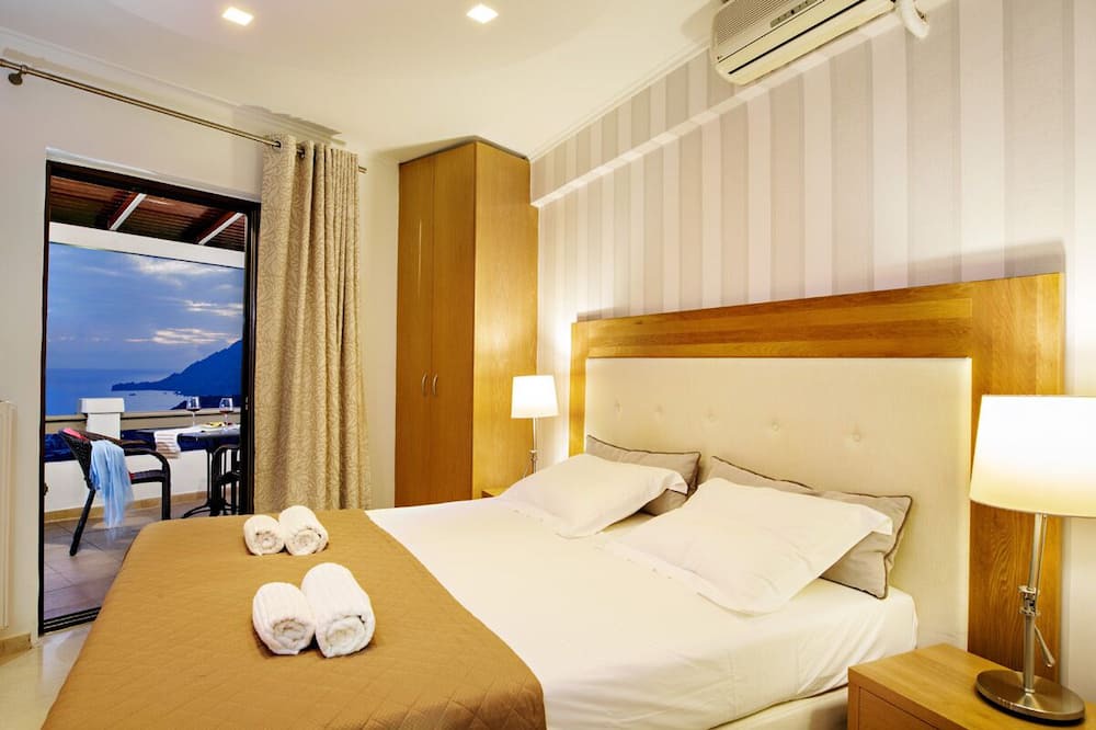 Photo of Bedroom in Mirthios