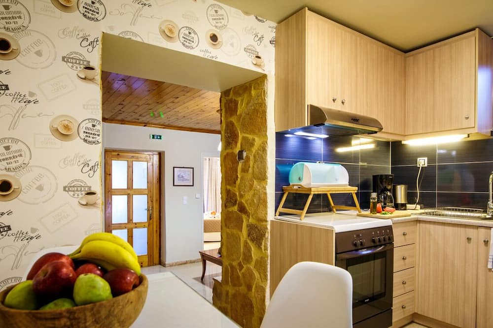 Photo of Kitchen in Mirthios