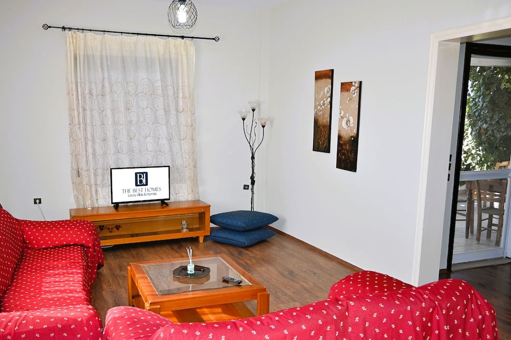 Photo of Livingroom in Astiraki