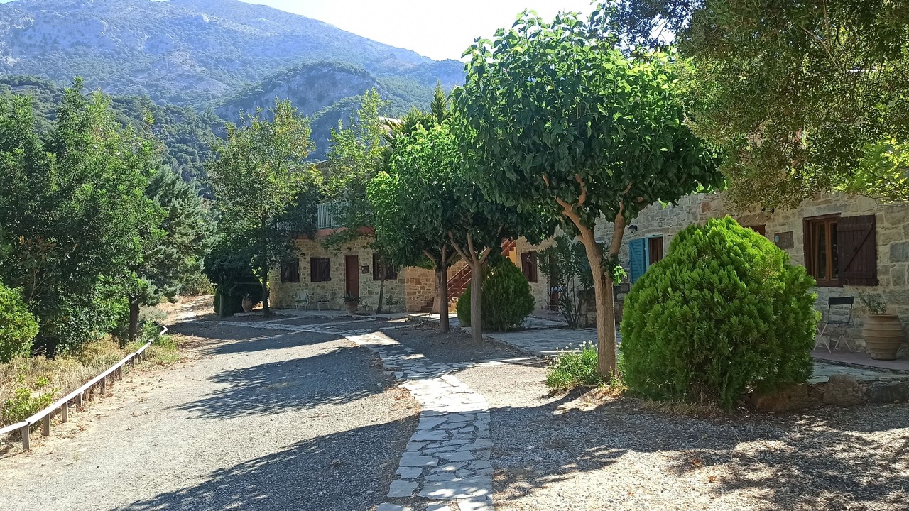 Photo of Outdoor in Kato Simi