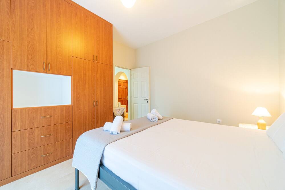 Photo of Bedroom in Kato Korakiana