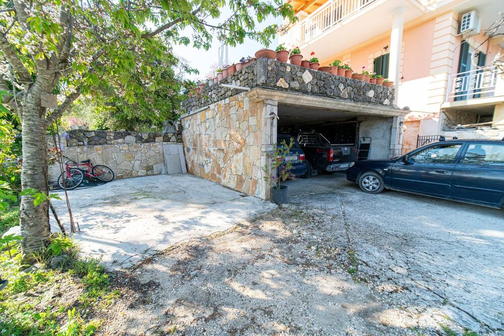 Photo of Outdoor in Kato Korakiana