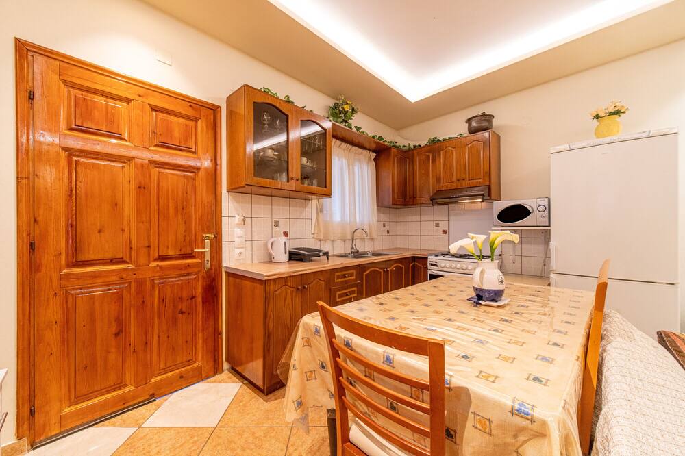 Photo of Kitchen in Kato Korakiana