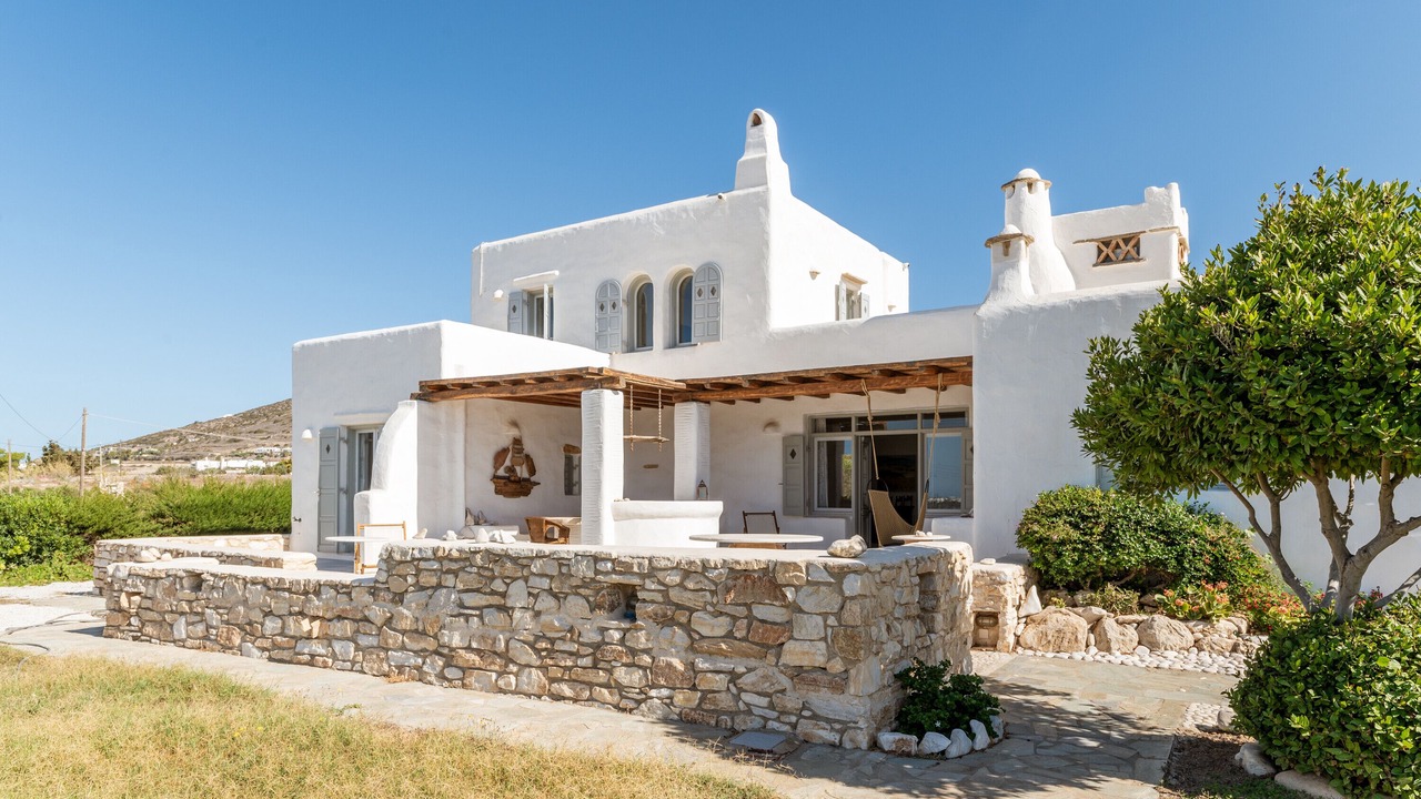 Photo of Outdoor in Glisidia