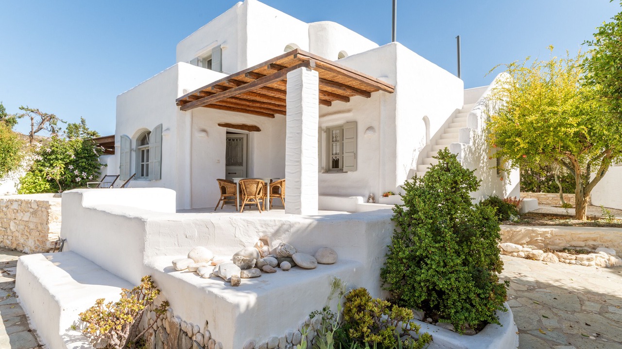 Photo of Outdoor in Glisidia