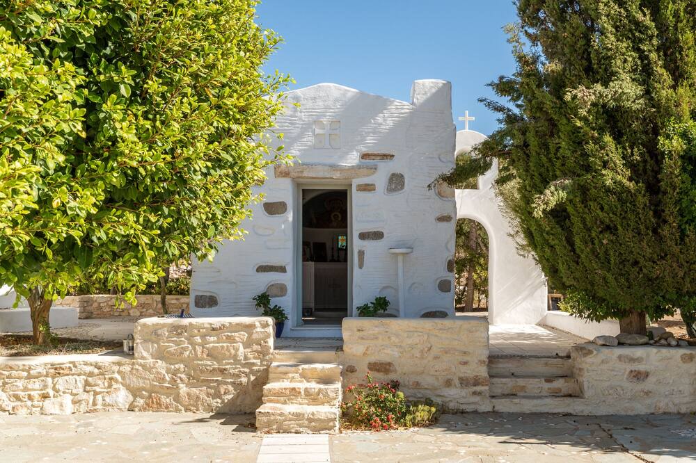 Photo of Outdoor in Glisidia